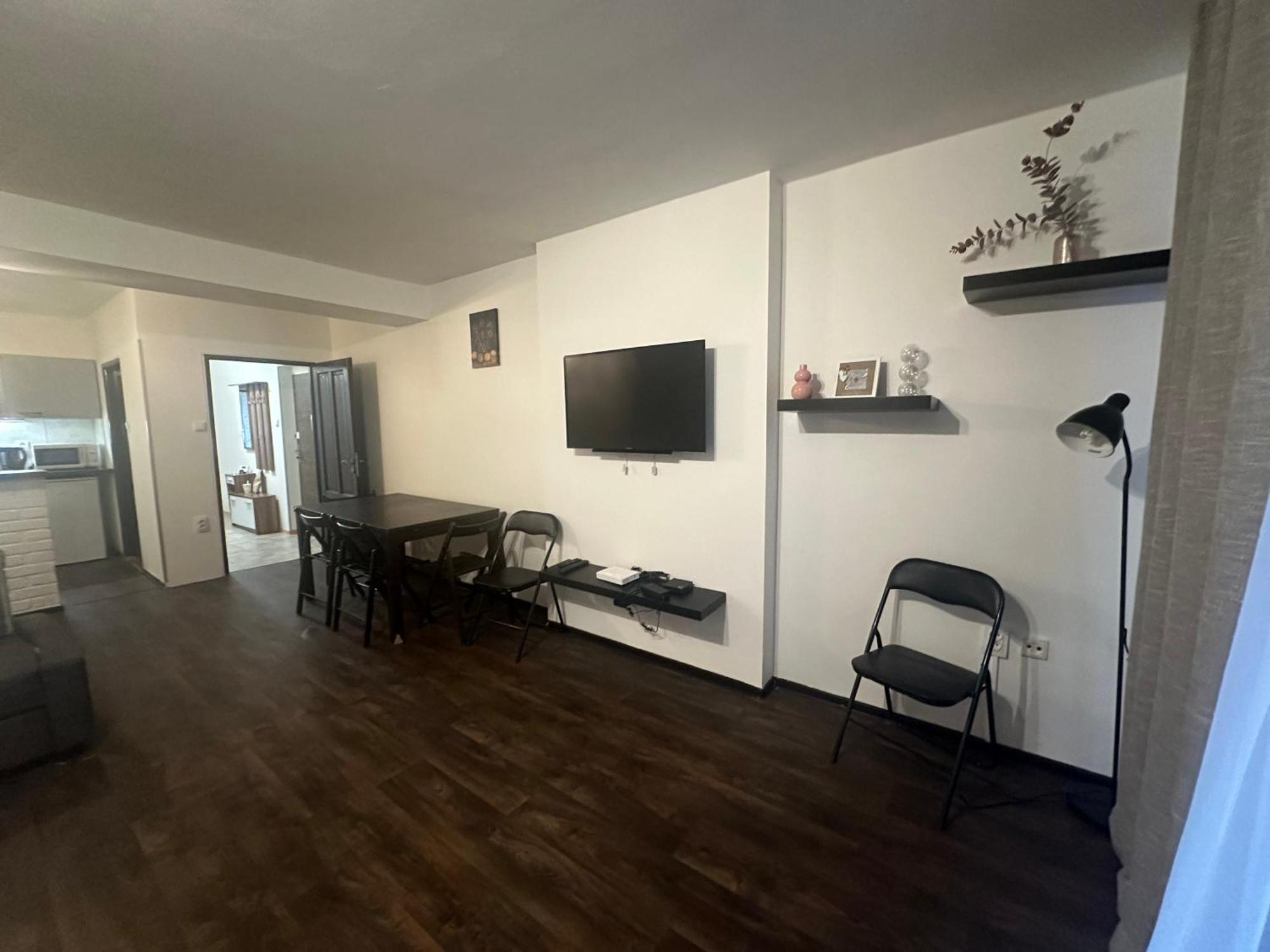 Budget Dlouha Apartmán *